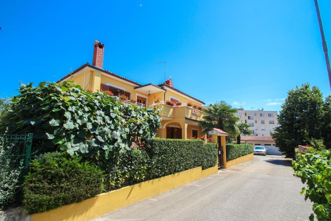 Apartamento Alenka Orange Novigrad Istria Exterior foto